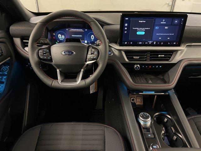 Photo of 2025 Carbonized Gray Metallic Ford Explorer