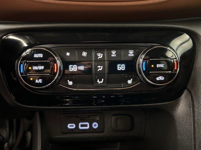 Photo of 2020 Summit White Buick Encore GX