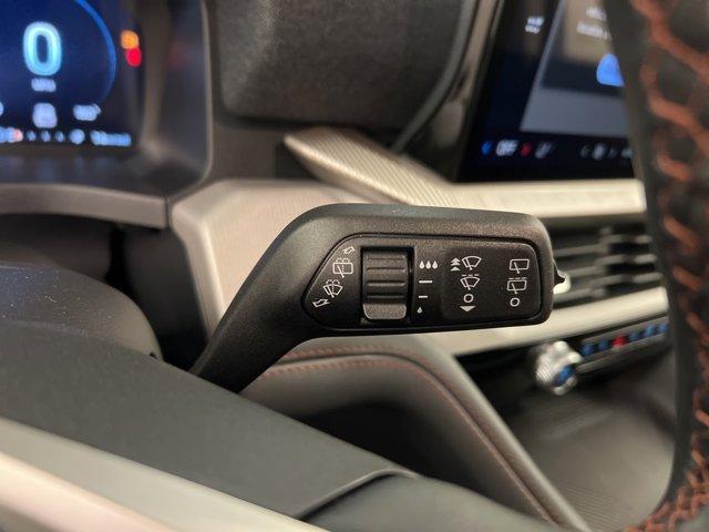 Photo of 2025 Star White Ford Explorer