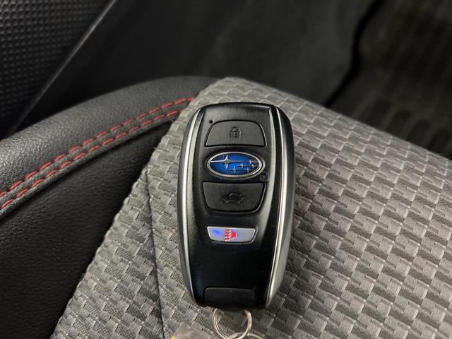 Photo of 2020 Crystal White Pearl Subaru Forester