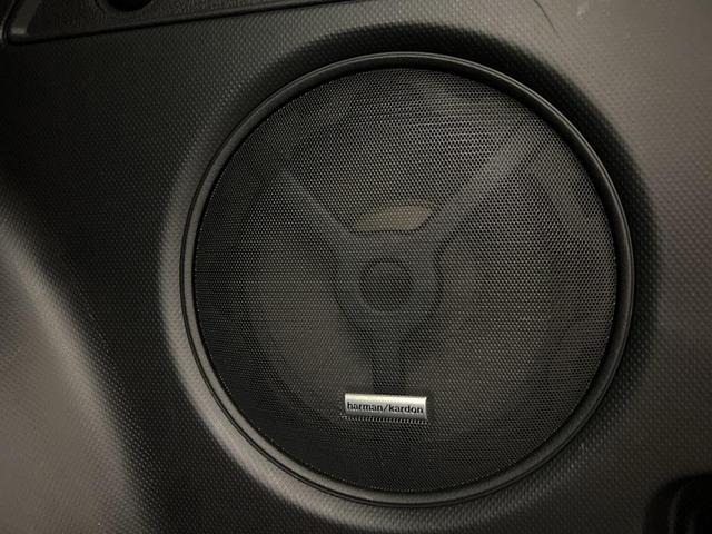 Photo of 2020 Crystal White Pearl Subaru Forester