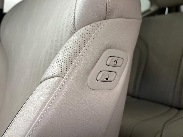 Photo of 2021 Himalayan Gray Genesis GV80