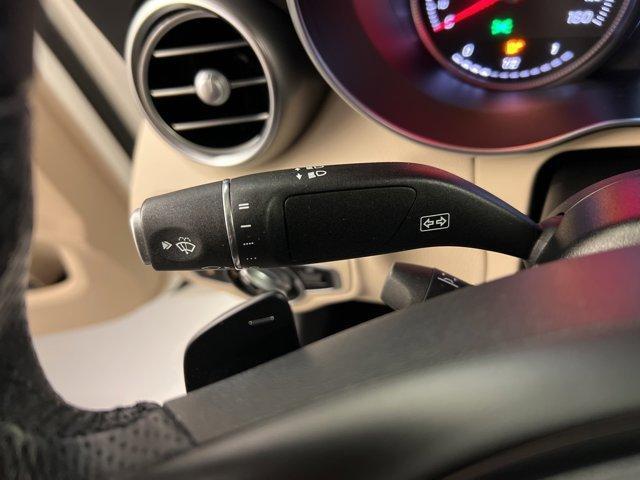 Photo of 2017 Polar White Mercedes-Benz C-Class