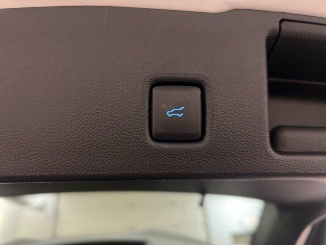 Photo of 2025 Star White Ford Escape