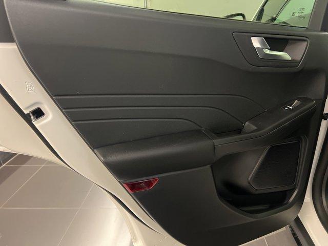 Photo of 2025 Star White Ford Escape
