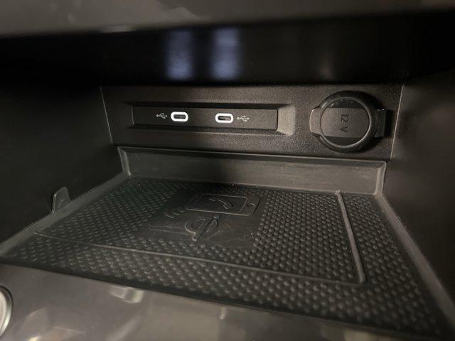 Photo of 2022 Deep Black Pearl Effect Volkswagen Tiguan