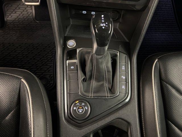Photo of 2022 Deep Black Pearl Effect Volkswagen Tiguan