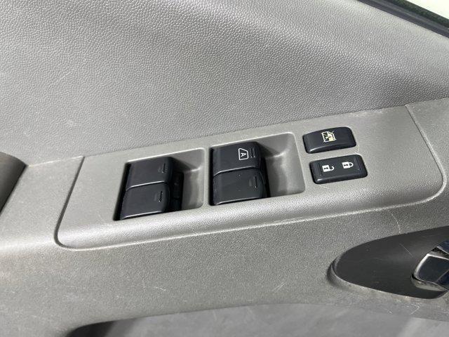Photo of 2019 Magnetic Black Pearl Nissan Frontier