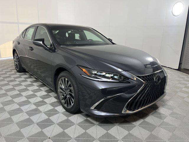 Photo of 2025 Cloud Lexus ES 300h
