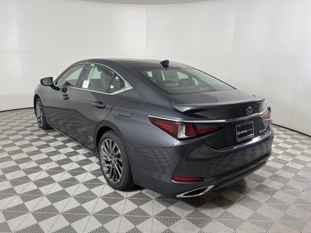 Photo of 2025 Cloudburst Gray Lexus ES 350