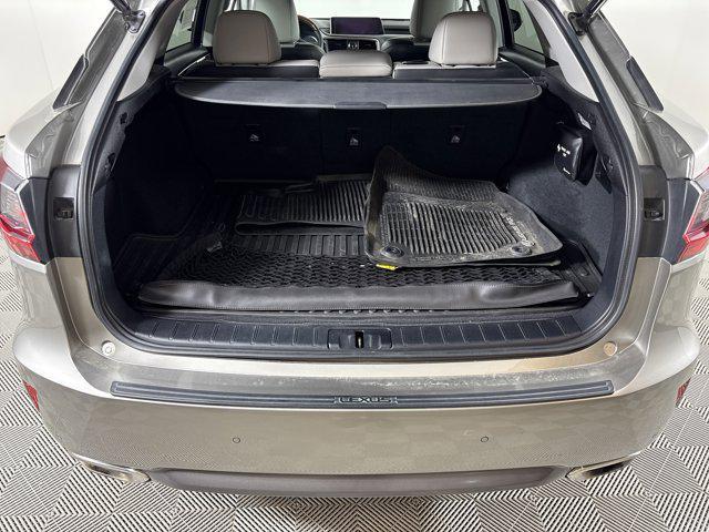 Photo of 2018 Atomic Silver Lexus RX 350