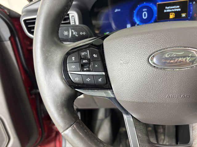 Photo of 2022 Rapid Red Metallic Tinted Clearcoat Ford Explorer