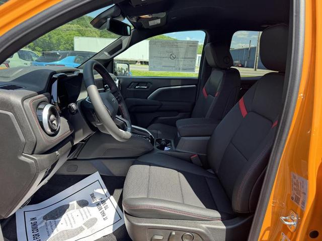 Photo of 2025 Sunrise Orange Chevrolet Colorado