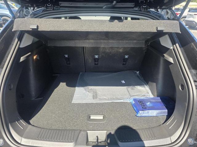 Photo of 2025 Mosaic Black Metallic Chevrolet Trax