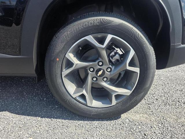 Photo of 2025 Mosaic Black Metallic Chevrolet Trax