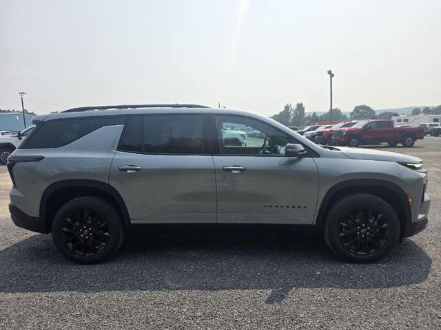 Photo of 2026 Sterling Gray Metallic Chevrolet Traverse