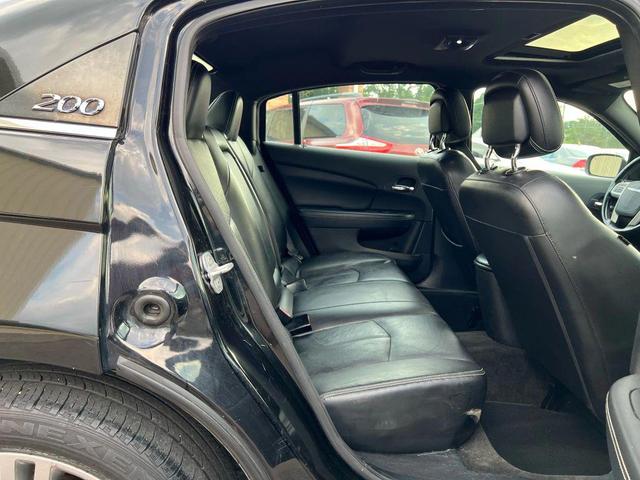 Photo of 2012 Black Chrysler 200