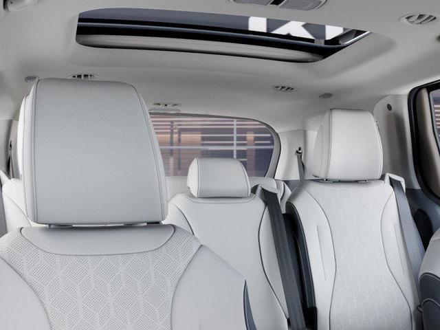 Photo of 2026 Metal Kia Carnival