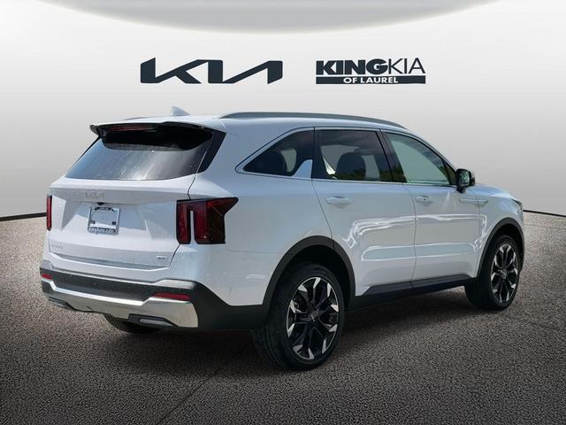 Photo of 2025 Glacial White Pearl Kia Sorento