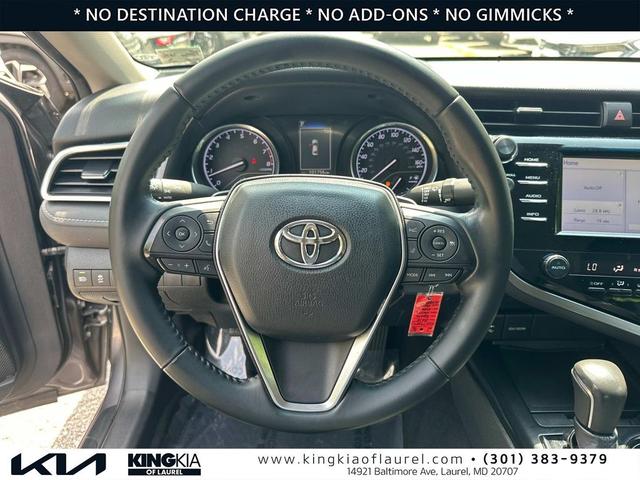 Photo of 2018 Predawn Gray Mica Toyota Camry