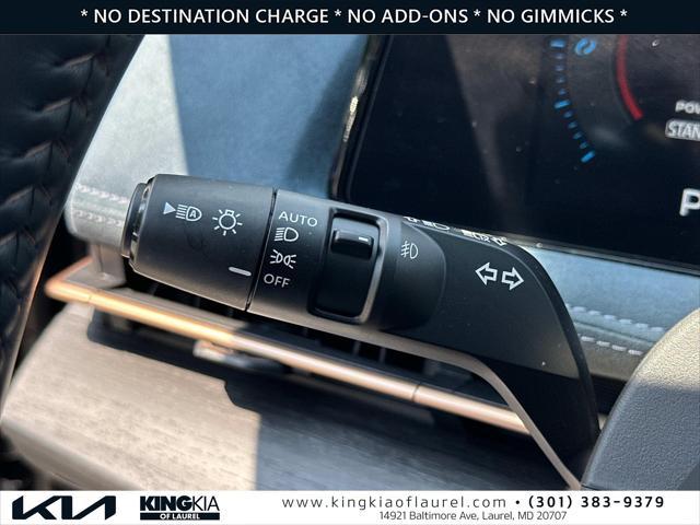 Photo of 2023 Deep Ocean Blue Pearl/Black Diamond Pearl Nissan ARIYA