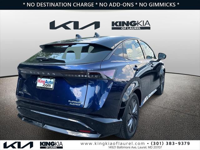 Photo of 2023 Deep Ocean Blue Pearl/Black Diamond Pearl Nissan ARIYA