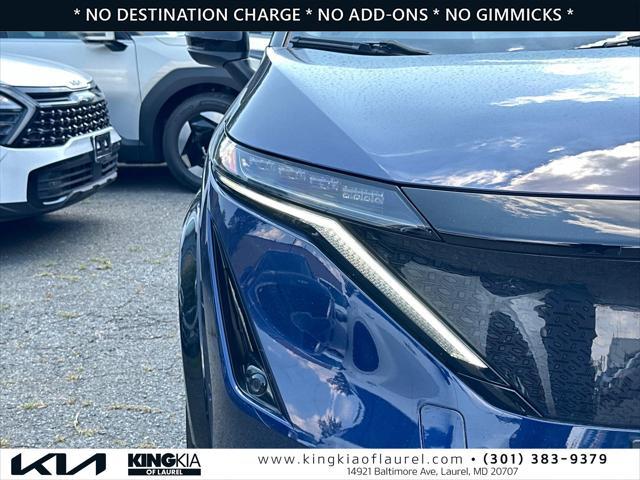 Photo of 2023 Deep Ocean Blue Pearl/Black Diamond Pearl Nissan ARIYA
