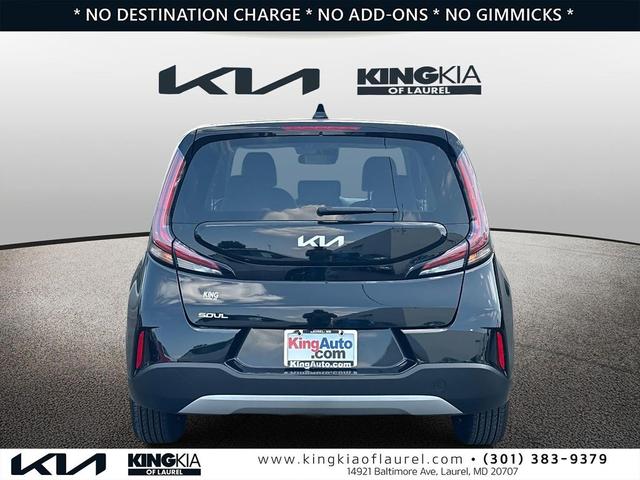 Photo of 2025 Fusion Black Kia Soul
