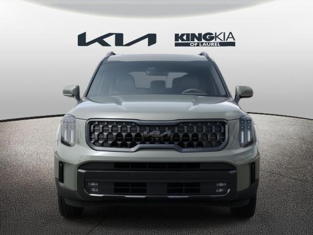 Photo of 2025 Green Kia Telluride