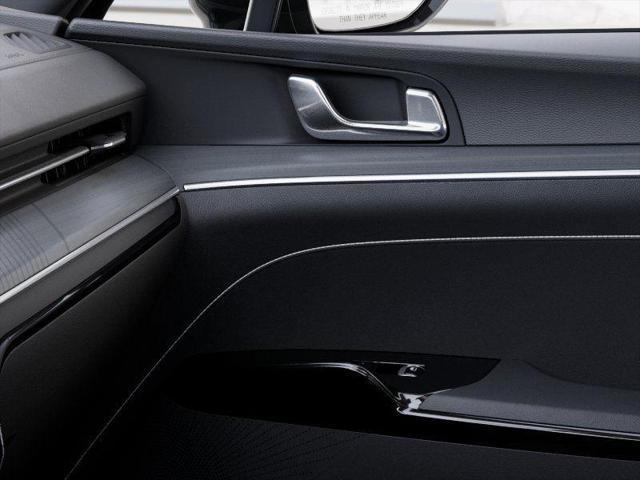 Photo of 2026 Black Kia K5
