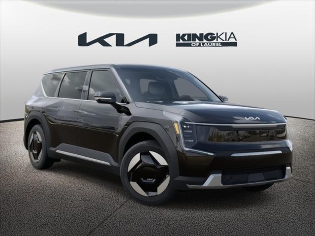 Photo of 2026 Ebony Black Kia EV9