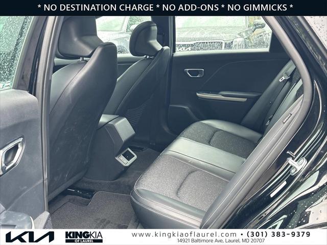 Photo of 2025 Aurora Black Pearl Kia K4