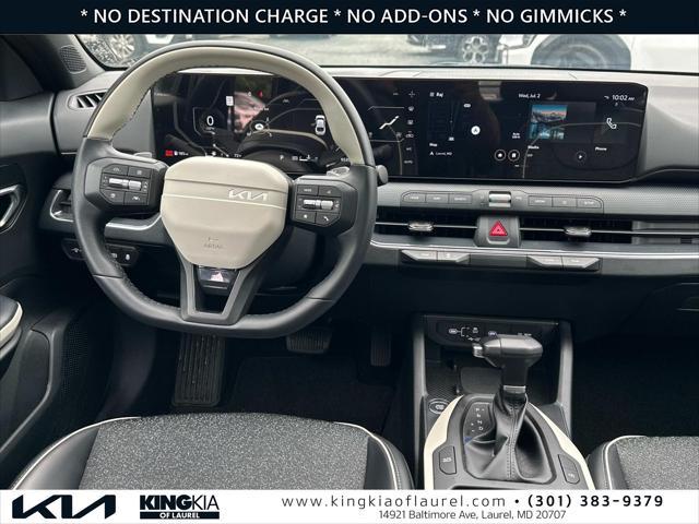 Photo of 2025 Aurora Black Pearl Kia K4