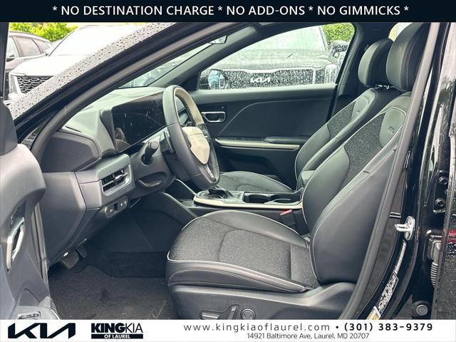 Photo of 2025 Aurora Black Pearl Kia K4