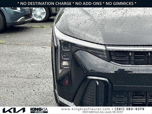 Photo of 2025 Aurora Black Pearl Kia K4