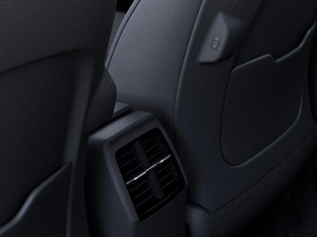Photo of 2025 Runway Red Kia Niro