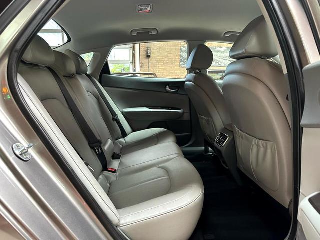 Photo of 2016 Gray Kia Optima