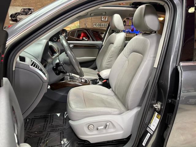 Photo of 2017 Daytona Gray Pearl Effect Audi Q5