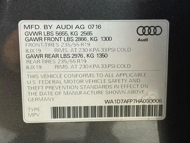 Photo of 2017 Daytona Gray Pearl Effect Audi Q5