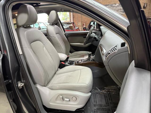 Photo of 2017 Daytona Gray Pearl Effect Audi Q5