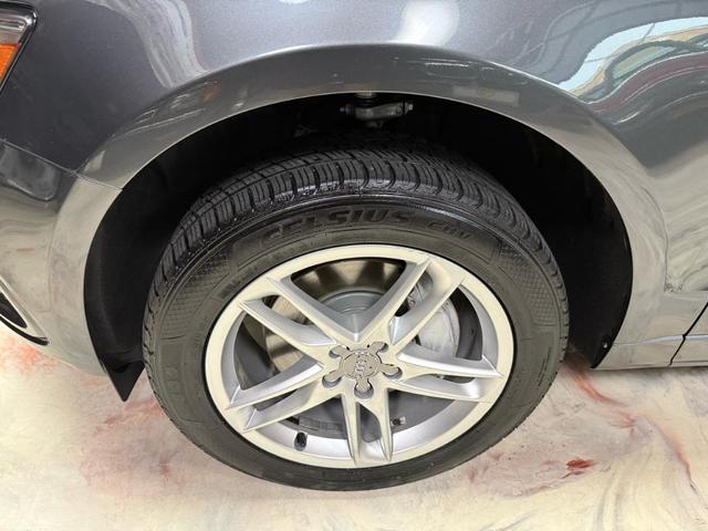 Photo of 2017 Daytona Gray Pearl Effect Audi Q5