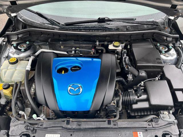 Photo of 2012 Liquid Silver Metallic Mazda Mazda3