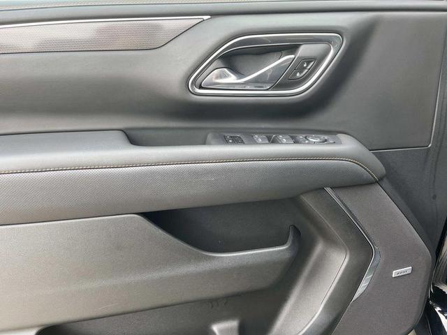 Photo of 2024 Onyx Black GMC Yukon