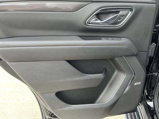 Photo of 2024 Onyx Black GMC Yukon