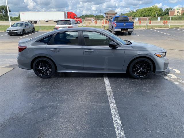 Photo of 2026 Urban Gray Pearl Honda Civic