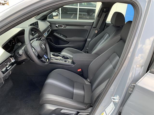 Photo of 2026 Urban Gray Pearl Honda Civic