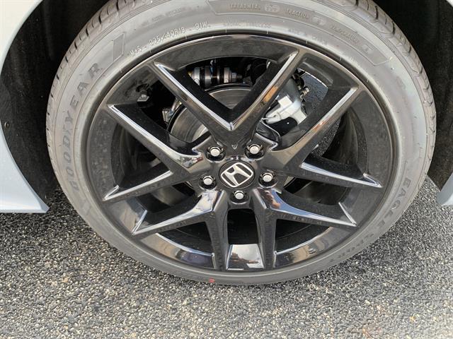 Photo of 2026 Urban Gray Pearl Honda Civic