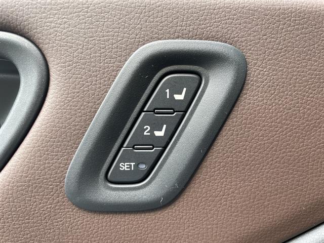 Photo of 2023 Crystal Black Pearl Honda Pilot