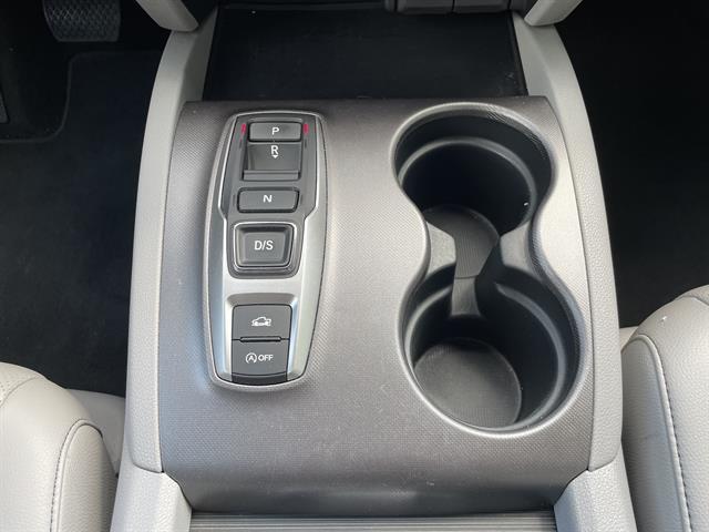 Photo of 2023 GRAY Honda Ridgeline