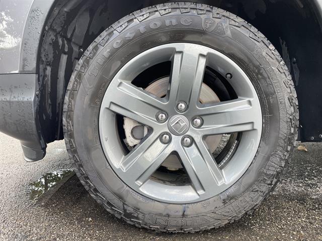 Photo of 2023 GRAY Honda Ridgeline